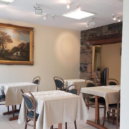 Appart'Hotel De La Mairie Морле Экстерьер фото